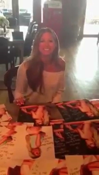 Barbie_blank_personalized_signed_8x10s_flv_000080133.jpg