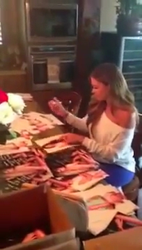 Barbie_blank_personalized_signed_8x10s_flv_000133700.jpg