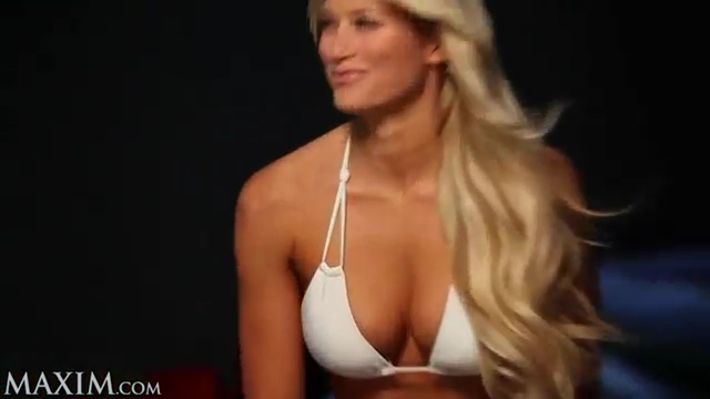 Kelly_Kelly_7E_Maxim_December_2011_mp4_000123375.jpg