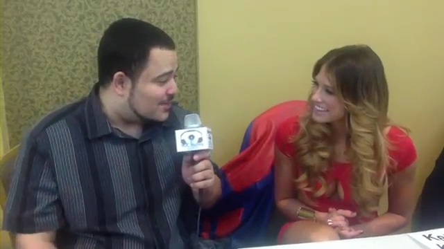 Kelly_Kelly_And_Albert_AC_Smooth_At_The_Big_Event_In_New_York_mp4_000122700.jpg