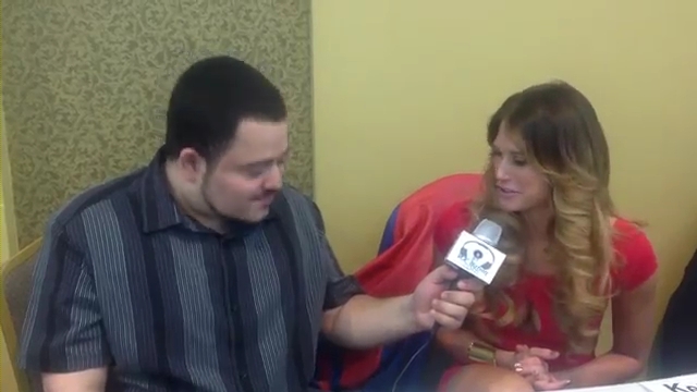 Kelly_Kelly_And_Albert_AC_Smooth_At_The_Big_Event_In_New_York_mp4_000126866.jpg Kelly_Kelly_And_Albert_AC_Smooth_At_The_Big_Event_In_New_York_mp4_000126866.jpg