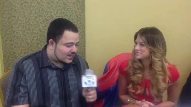 Kelly_Kelly_And_Albert_AC_Smooth_At_The_Big_Event_In_New_York_mp4_000137333.jpg