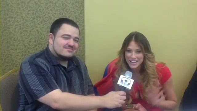 Kelly_Kelly_And_Albert_AC_Smooth_At_The_Big_Event_In_New_York_mp4_000144566.jpg Kelly_Kelly_And_Albert_AC_Smooth_At_The_Big_Event_In_New_York_mp4_000144566.jpg