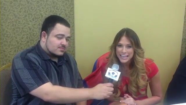 Kelly_Kelly_And_Albert_AC_Smooth_At_The_Big_Event_In_New_York_mp4_000148700.jpg Kelly_Kelly_And_Albert_AC_Smooth_At_The_Big_Event_In_New_York_mp4_000148700.jpg