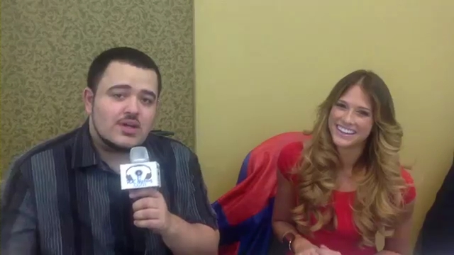 Kelly_Kelly_And_Albert_AC_Smooth_At_The_Big_Event_In_New_York_mp4_000165100.jpg