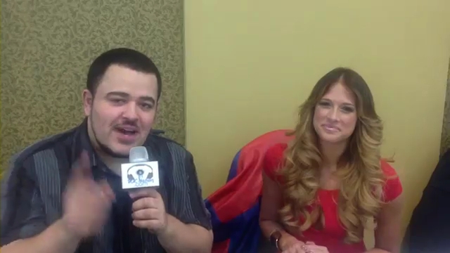 Kelly_Kelly_And_Albert_AC_Smooth_At_The_Big_Event_In_New_York_mp4_000171100.jpg