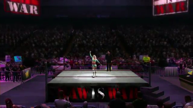Kelly_Kelly_makes_her_entrance_in_WWE__13_28Official29_mp4_000038772.jpg