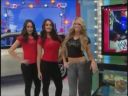 The_Bella_Twins_Kelly_Kelly_On_The_Price_Is_Right_410.jpg