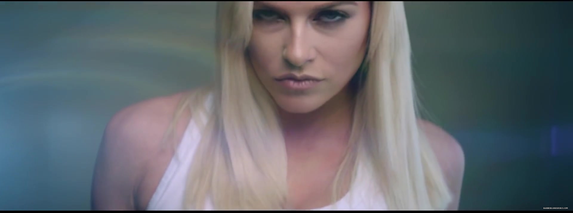 -Go_Hard-_Sasha_Gates_3413.jpg