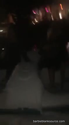12608865_928787197198697_1602444985_n_200.jpg