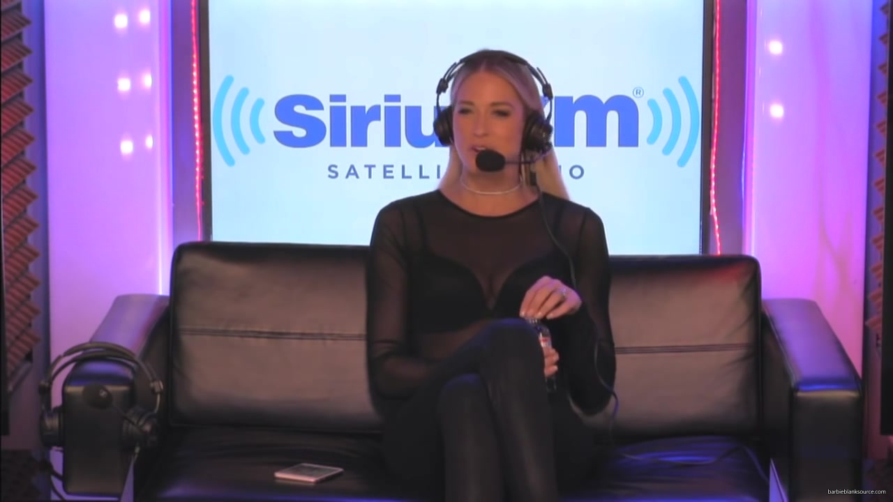 Barbie_Blank_Hints_at_Who_She_-Might_255.jpg