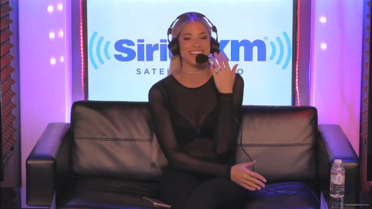 Barbie_Blank_Maria_Menounos_Eat_Real_Grasshoppers_337.jpg