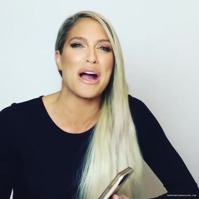 Barbie_Blank_on_Instagram_22The_day_has_finally_come212121__barbiemoji_013.jpg