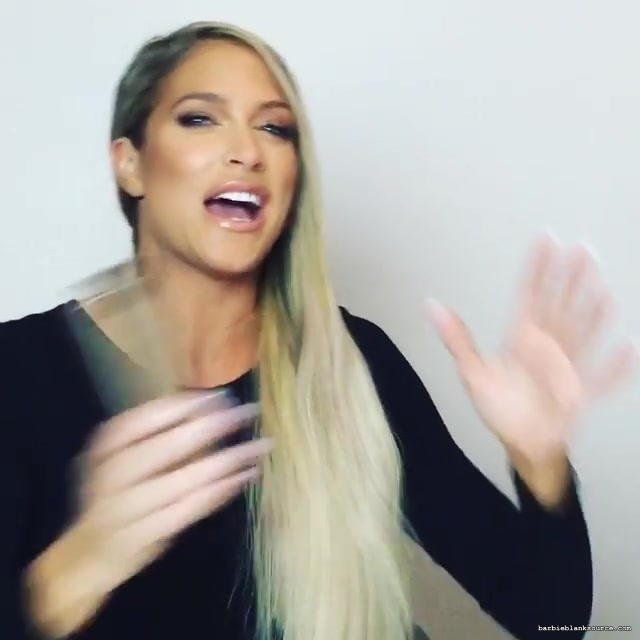 Barbie_Blank_on_Instagram_22The_day_has_finally_come212121__barbiemoji_019.jpg