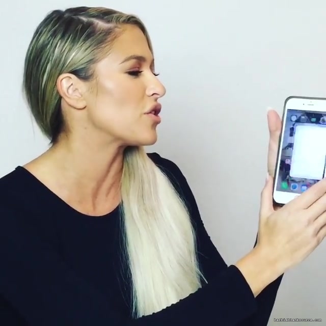 Barbie_Blank_on_Instagram_22The_day_has_finally_come212121__barbiemoji_026.jpg