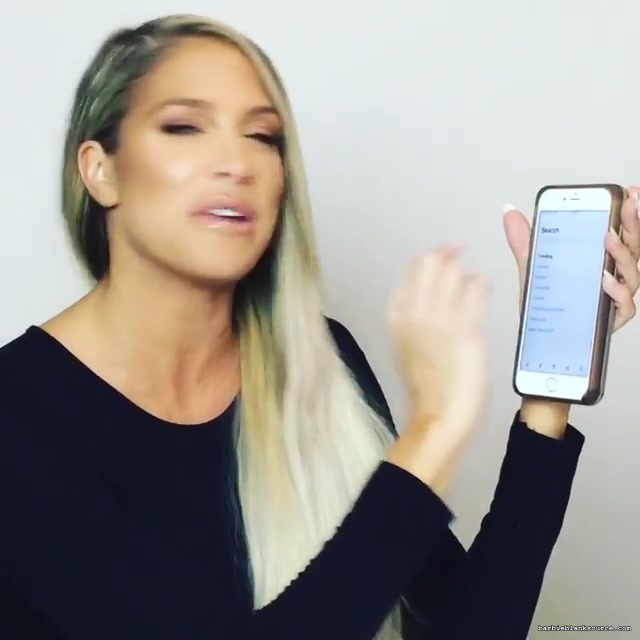 Barbie_Blank_on_Instagram_22The_day_has_finally_come212121__barbiemoji_031.jpg