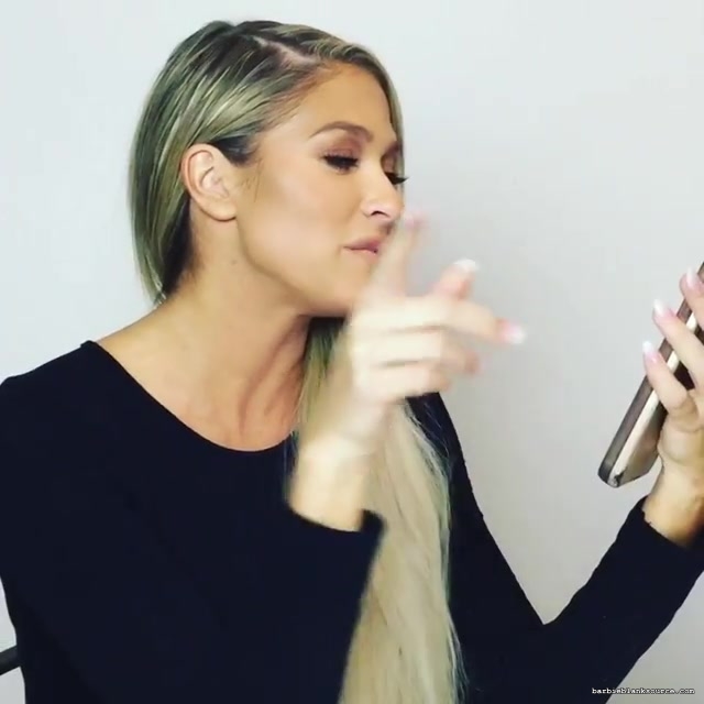 Barbie_Blank_on_Instagram_22The_day_has_finally_come212121__barbiemoji_039.jpg