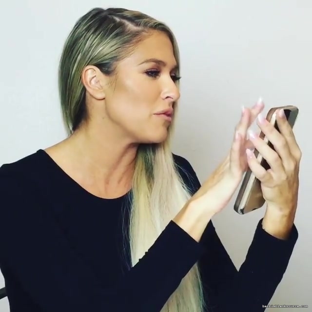 Barbie_Blank_on_Instagram_22The_day_has_finally_come212121__barbiemoji_057.jpg