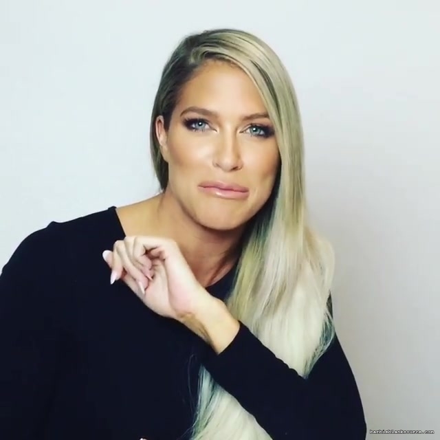 Barbie_Blank_on_Instagram_22The_day_has_finally_come212121__barbiemoji_160.jpg