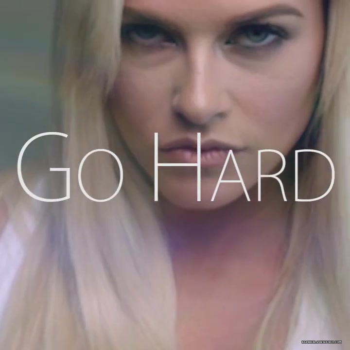 GO_HARD_387.jpg