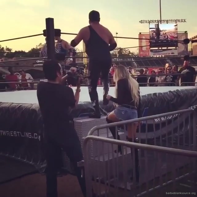 Northeast_Wrestling_on_Instagram_22The_sun_sets_15.jpg