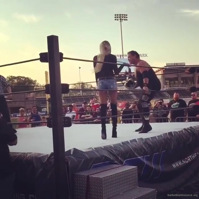 Northeast_Wrestling_on_Instagram_22The_sun_sets_38.jpg