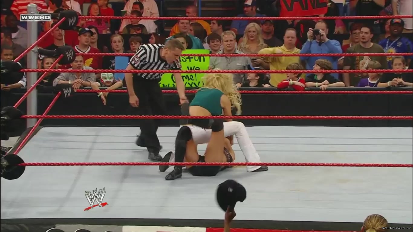 RAW_815_JANUARY_052C_2009_1213.jpg RAW_815_JANUARY_052C_2009_1213.jpg