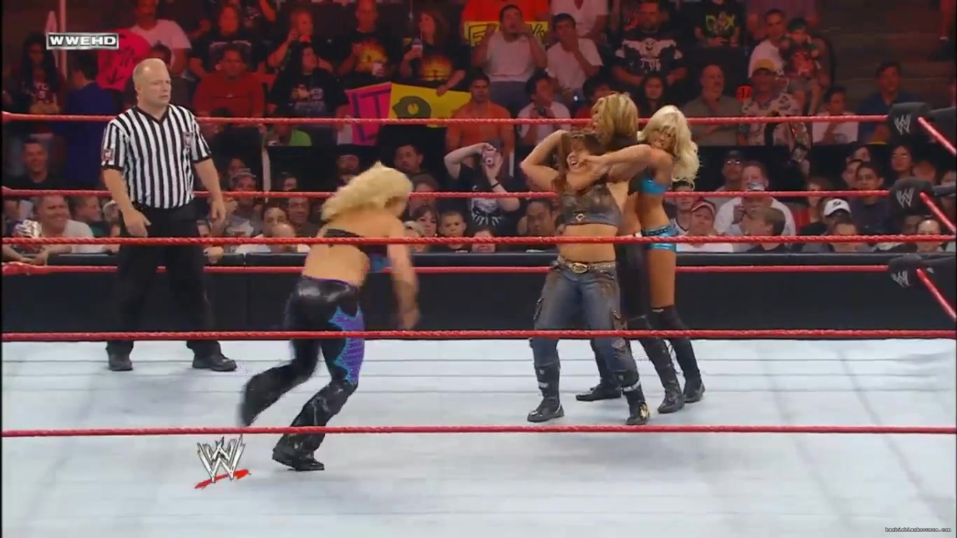 RAW_840_JUNE_292C_2009_0919.jpg RAW_840_JUNE_292C_2009_0919.jpg