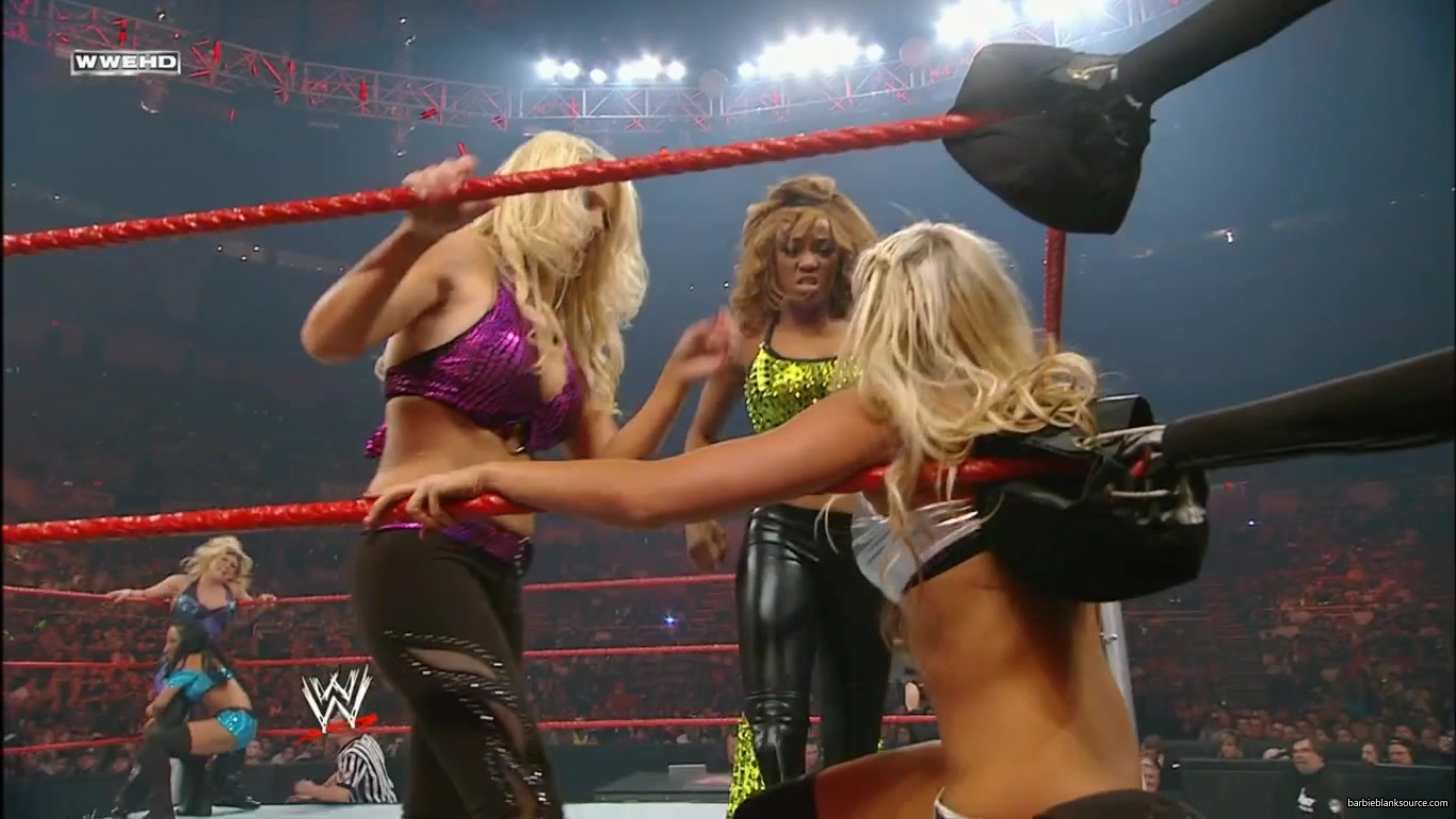 RAW_849_AUGUST_312C_2009_535.jpg RAW_849_AUGUST_312C_2009_535.jpg