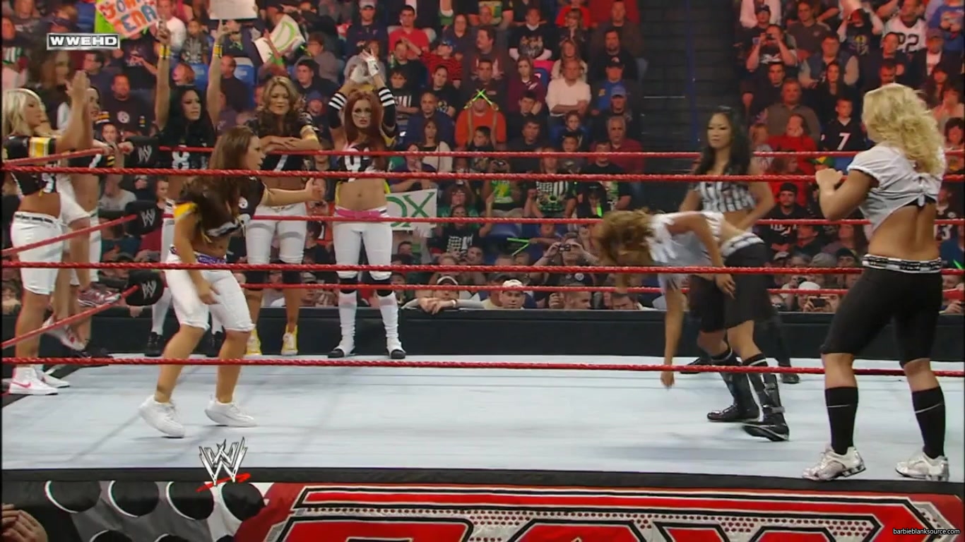 RAW_854_OCTOBER_052C_2009_0912.jpg RAW_854_OCTOBER_052C_2009_0912.jpg