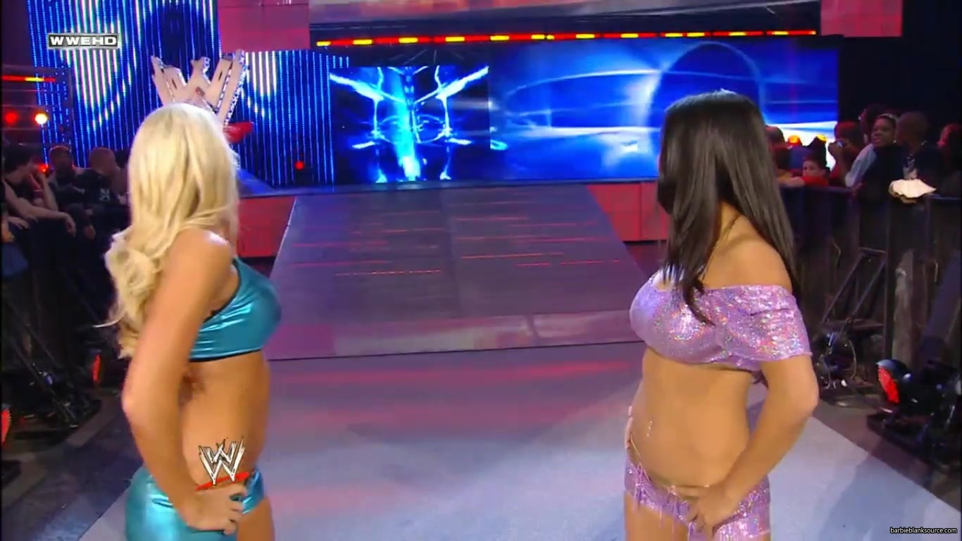 RAW_855_OCTOBER_122C_2009_320.jpg RAW_855_OCTOBER_122C_2009_320.jpg