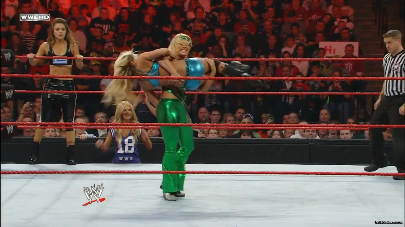 RAW_855_OCTOBER_122C_2009_655.jpg RAW_855_OCTOBER_122C_2009_655.jpg