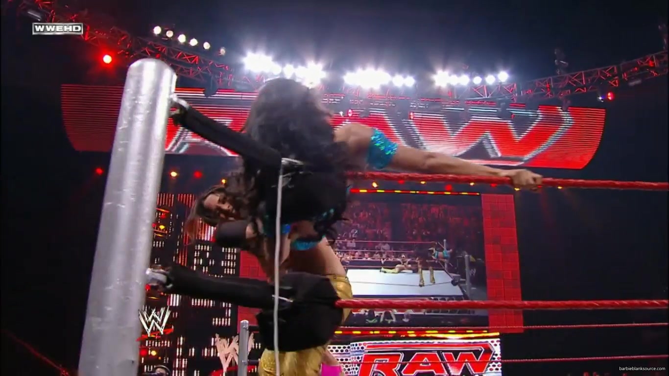 RAW_858_NOVEMBER_022C_2009_403.jpg RAW_858_NOVEMBER_022C_2009_403.jpg