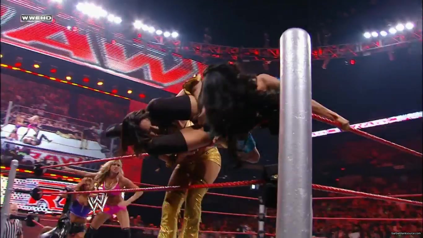 RAW_858_NOVEMBER_022C_2009_408.jpg RAW_858_NOVEMBER_022C_2009_408.jpg