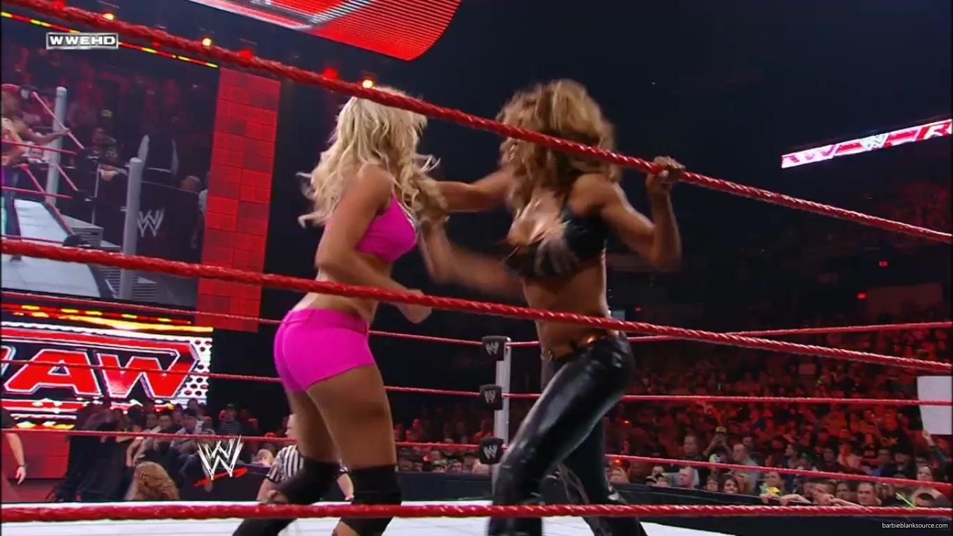 RAW_858_NOVEMBER_022C_2009_593.jpg RAW_858_NOVEMBER_022C_2009_593.jpg