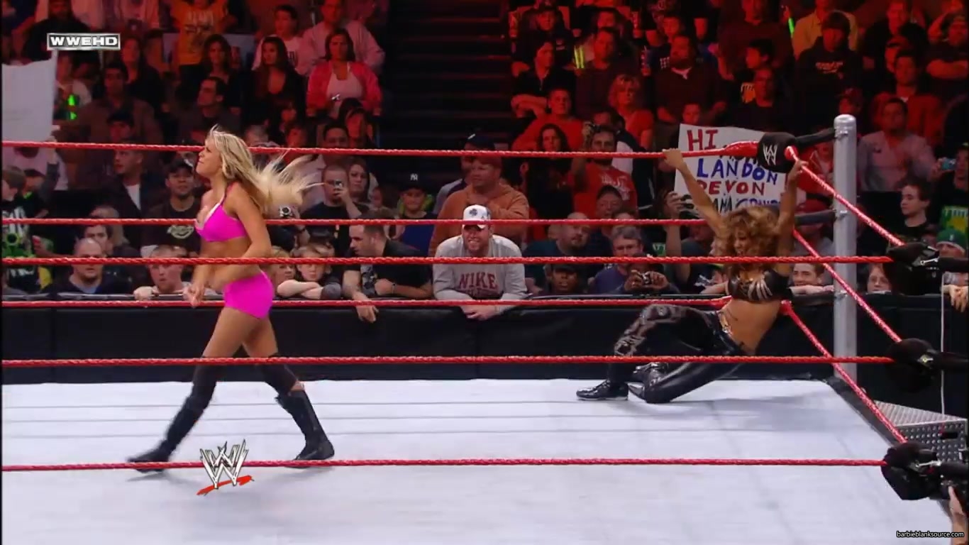 RAW_858_NOVEMBER_022C_2009_609.jpg RAW_858_NOVEMBER_022C_2009_609.jpg