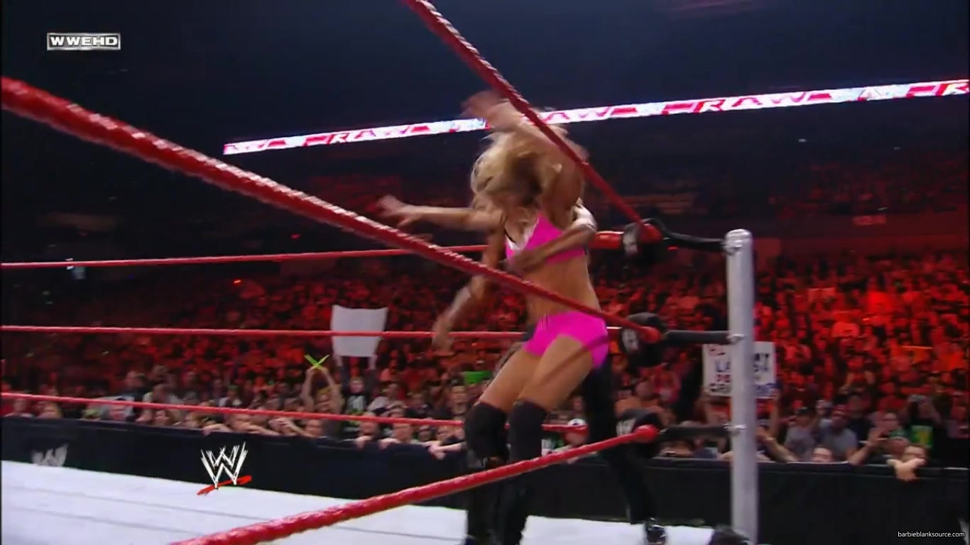 RAW_858_NOVEMBER_022C_2009_625.jpg RAW_858_NOVEMBER_022C_2009_625.jpg