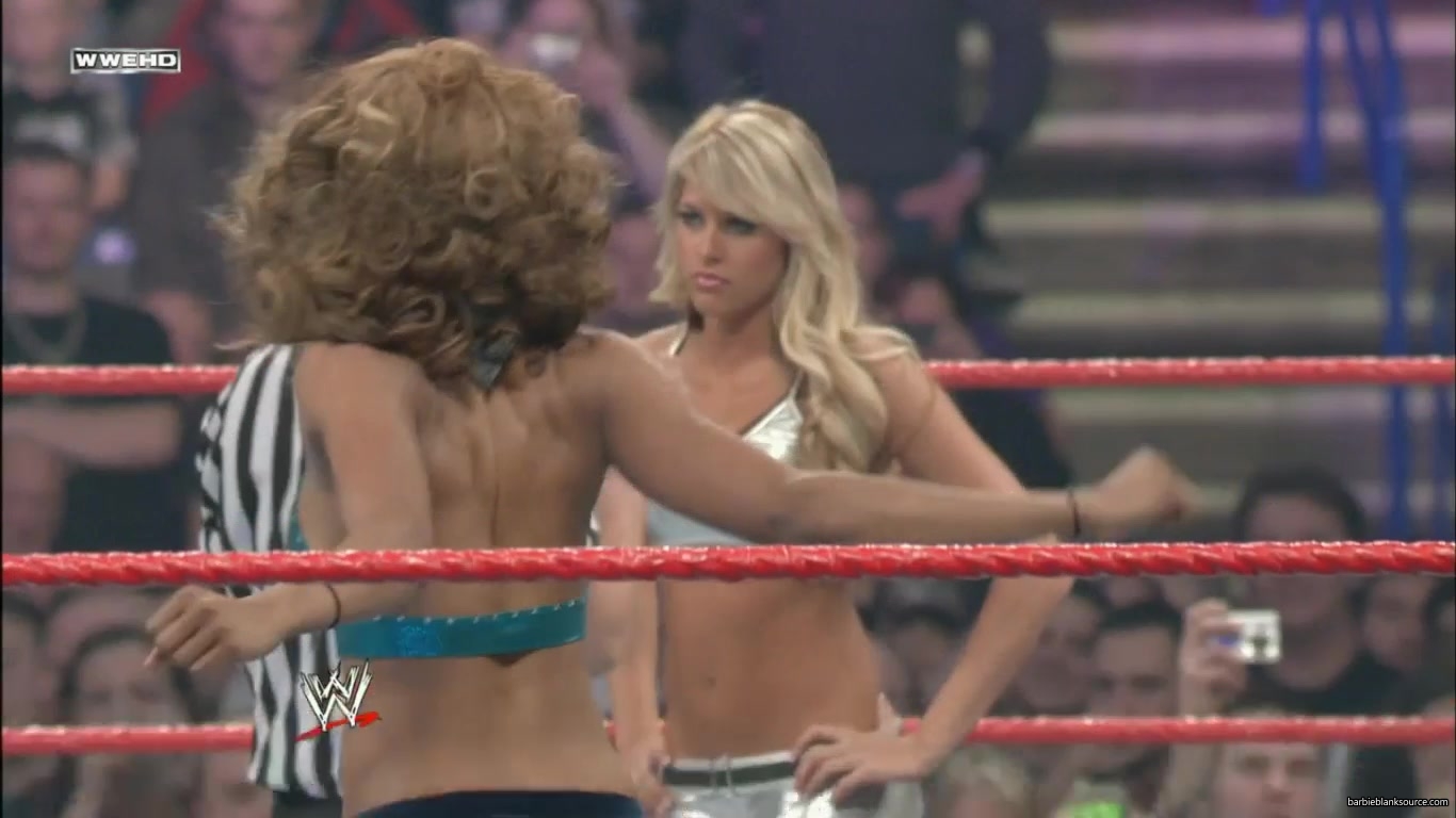 RAW_859_NOVEMBER_092C_2009_371.jpg RAW_859_NOVEMBER_092C_2009_371.jpg