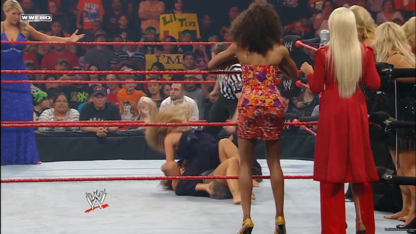 RAW_864_DECEMBER_142C_2009_0665.jpg RAW_864_DECEMBER_142C_2009_0665.jpg