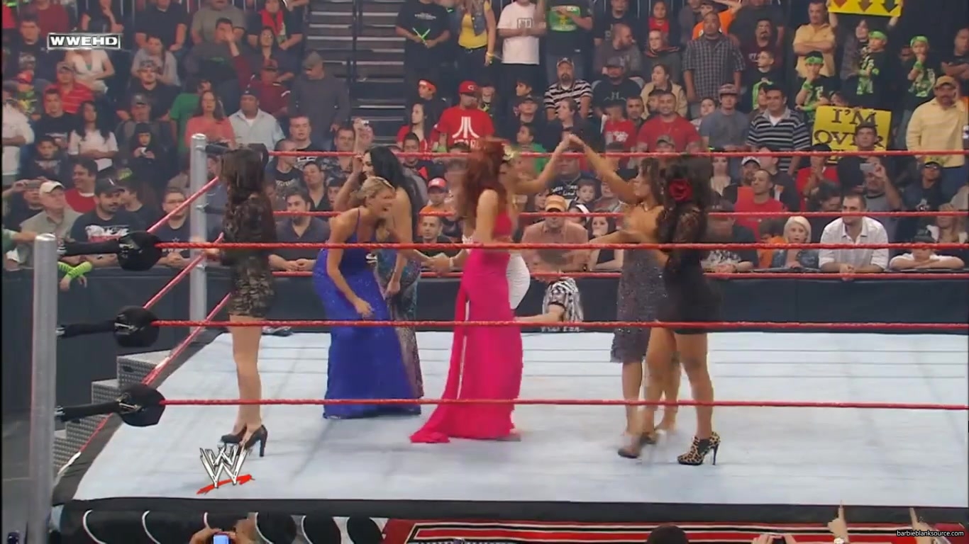 RAW_864_DECEMBER_142C_2009_0821.jpg RAW_864_DECEMBER_142C_2009_0821.jpg