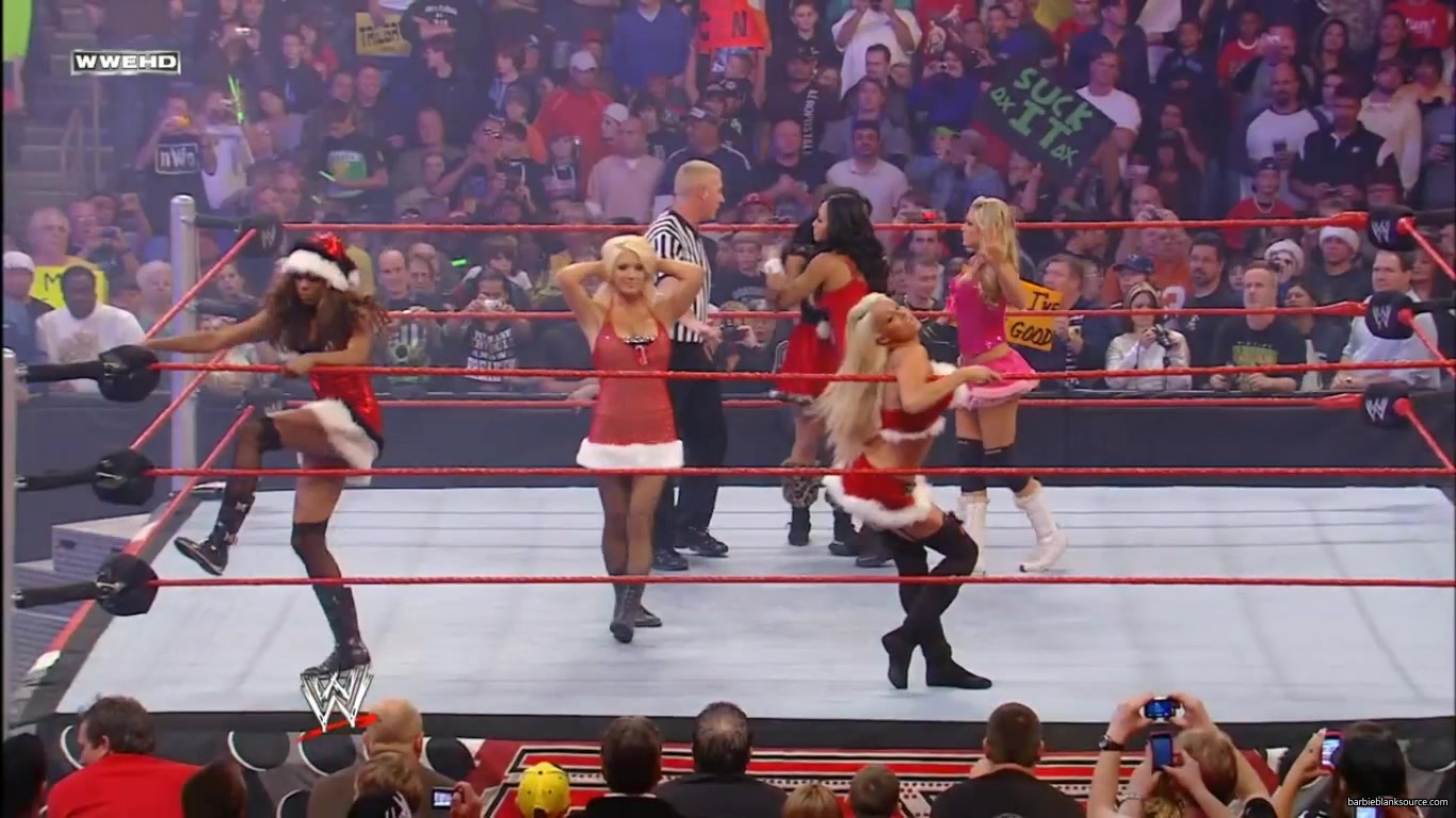 RAW_865_DECEMBER_212C_2009_310.jpg RAW_865_DECEMBER_212C_2009_310.jpg