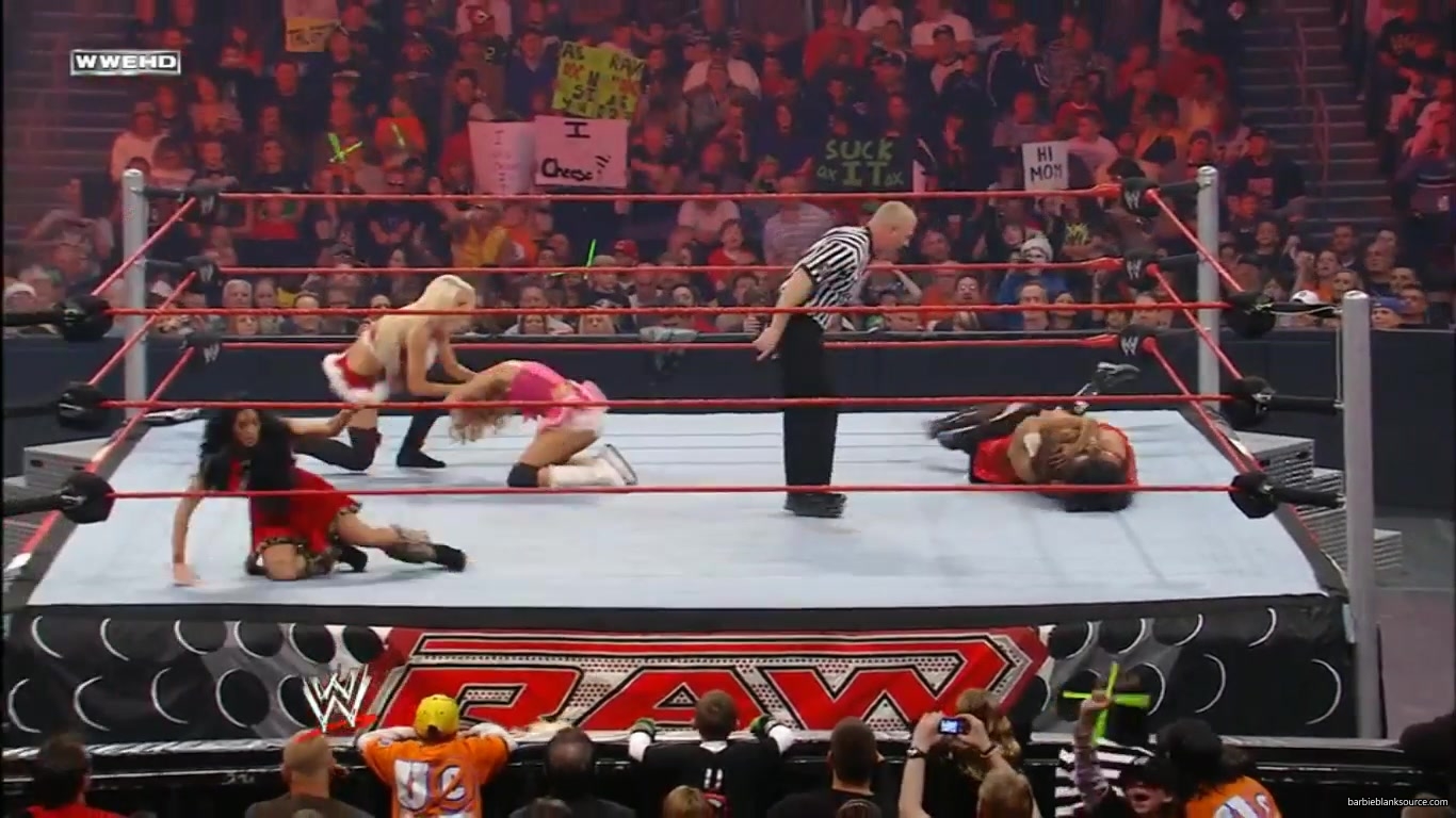 RAW_865_DECEMBER_212C_2009_697.jpg RAW_865_DECEMBER_212C_2009_697.jpg