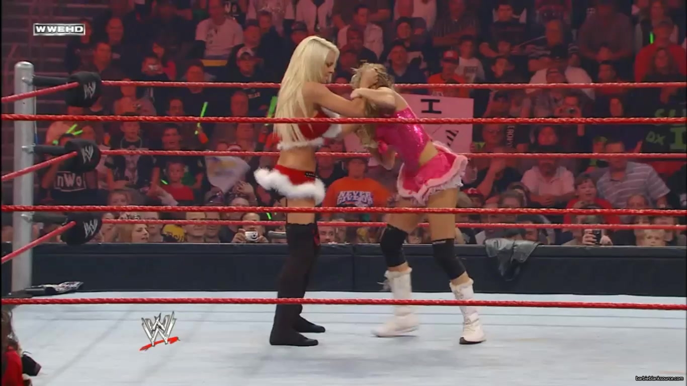 RAW_865_DECEMBER_212C_2009_703.jpg RAW_865_DECEMBER_212C_2009_703.jpg