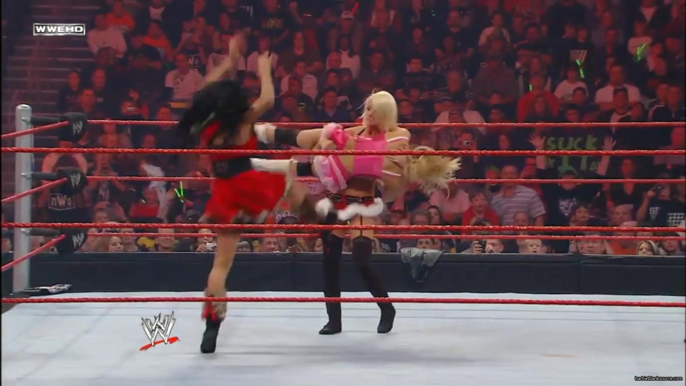 RAW_865_DECEMBER_212C_2009_710.jpg RAW_865_DECEMBER_212C_2009_710.jpg