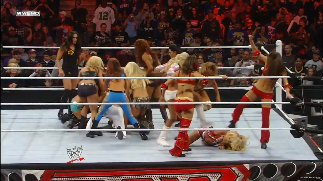 RAW_916_DECEMBER_132C_2010_1043.jpg