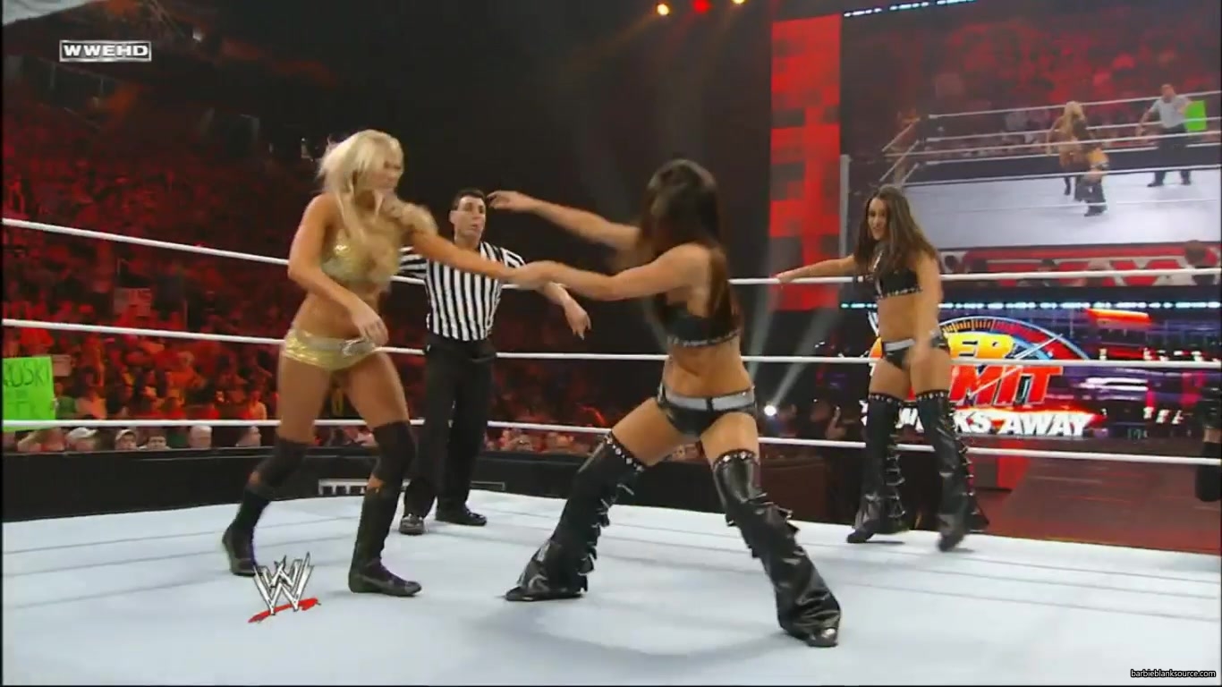 RAW_937_MAY_092C_2011_345.jpg RAW_937_MAY_092C_2011_345.jpg