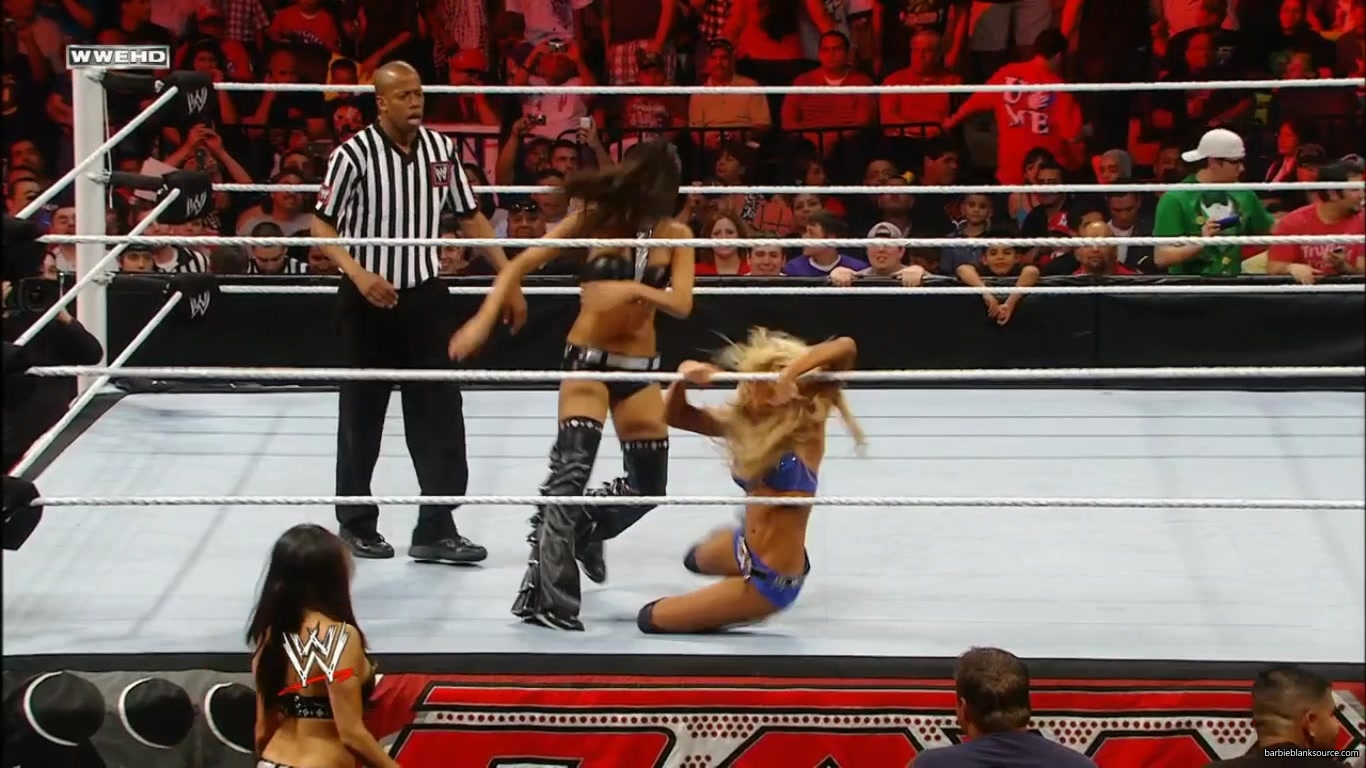 RAW_938_MAY_162C_2011_0476.jpg RAW_938_MAY_162C_2011_0476.jpg