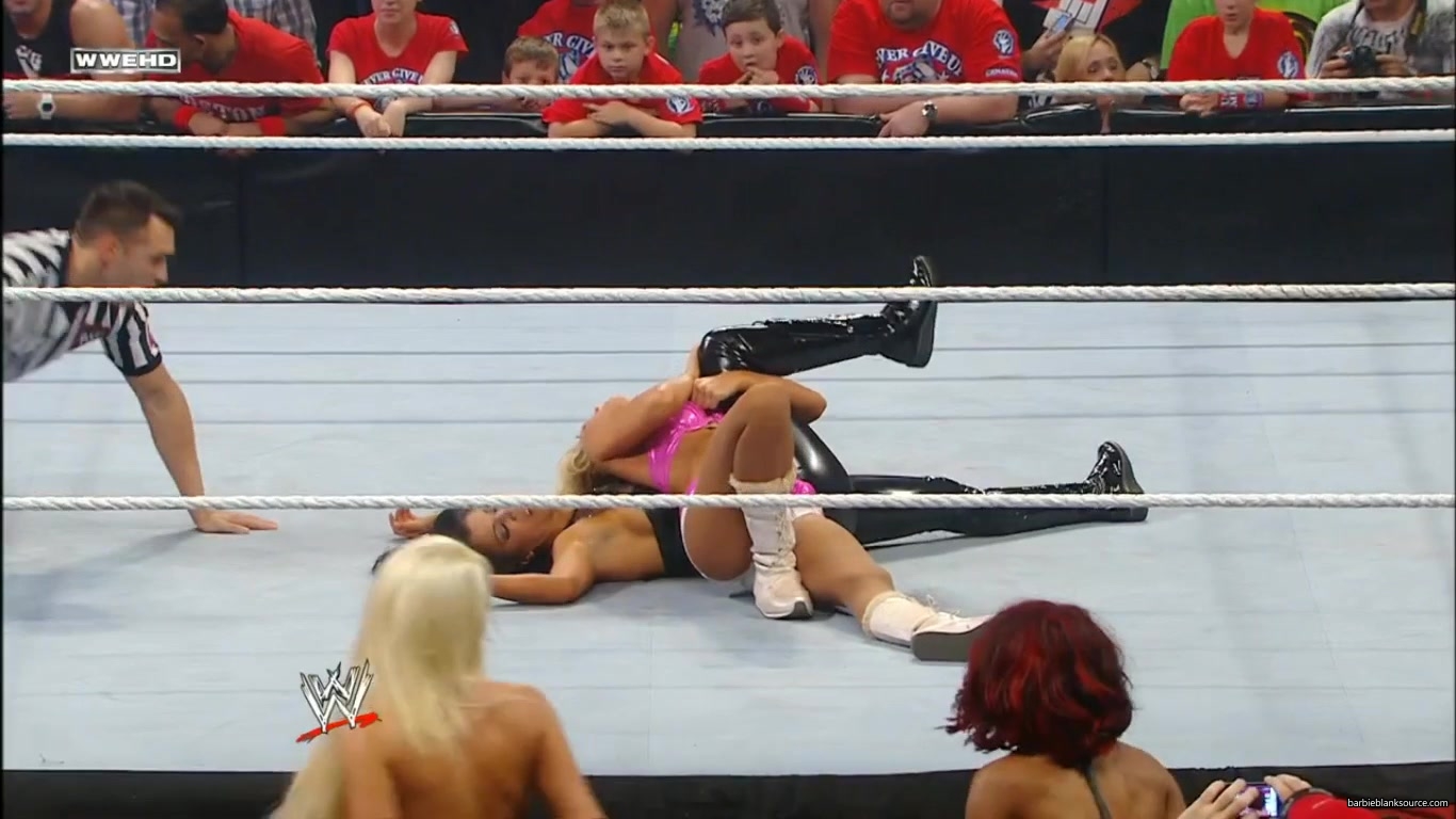 RAW_942_JUNE_132C_2011_470.jpg