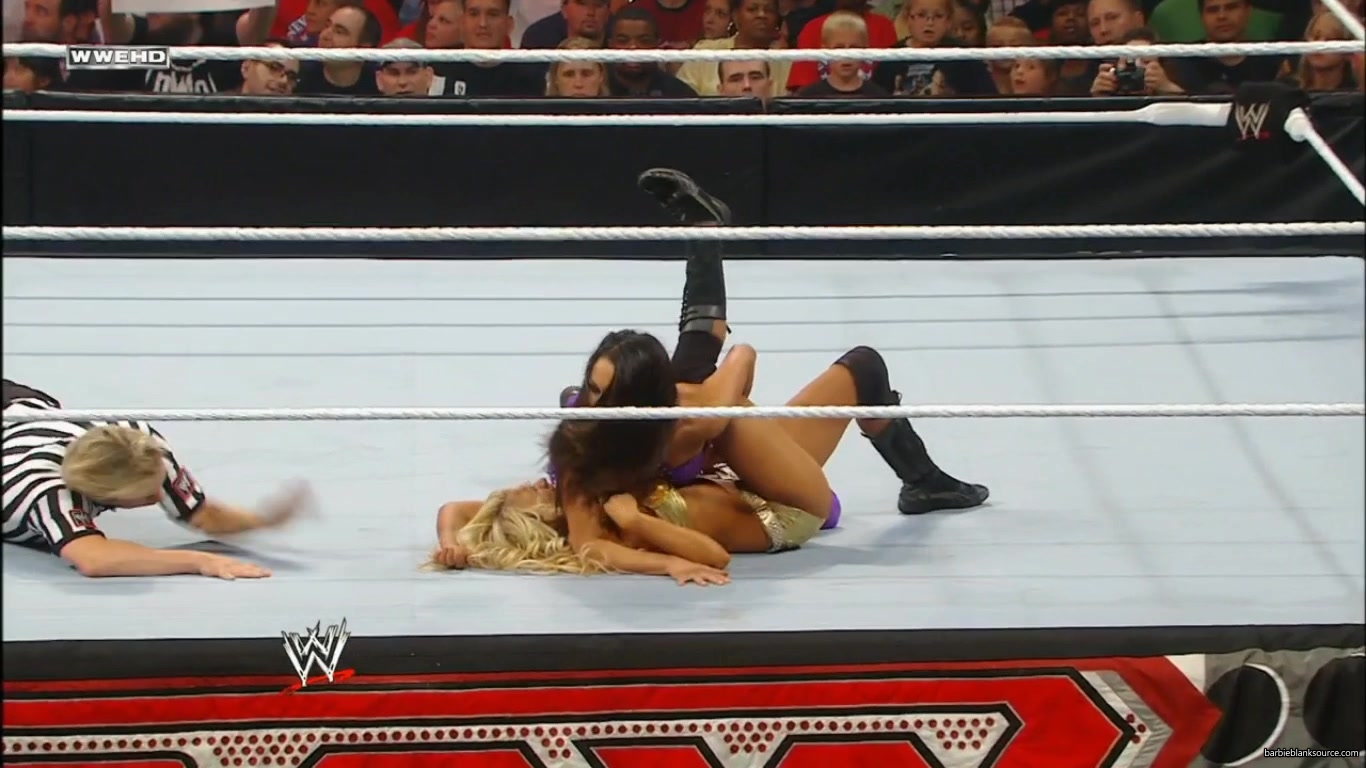 RAW_943_JUNE_202C_2011_0716.jpg RAW_943_JUNE_202C_2011_0716.jpg