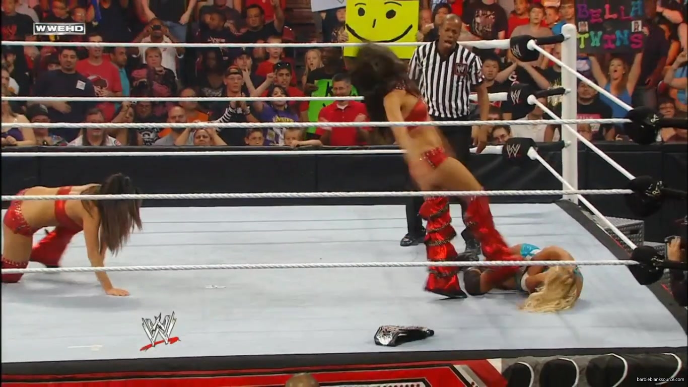 RAW_944_JUNE_272C_2011_744.jpg RAW_944_JUNE_272C_2011_744.jpg